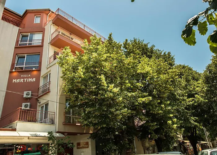 Martina Pensión 3*