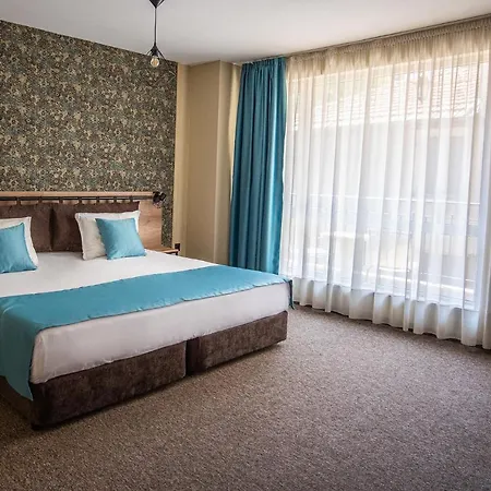 Martina 招待所 内塞伯尔