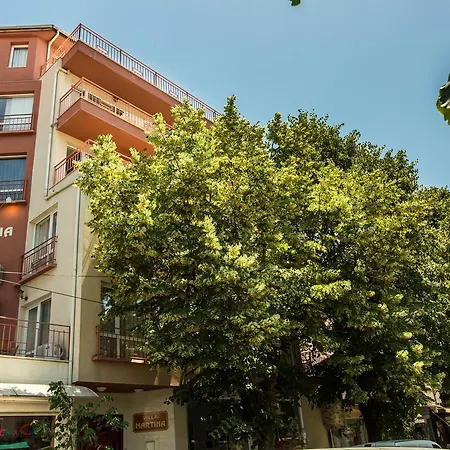 Martina 招待所 3*